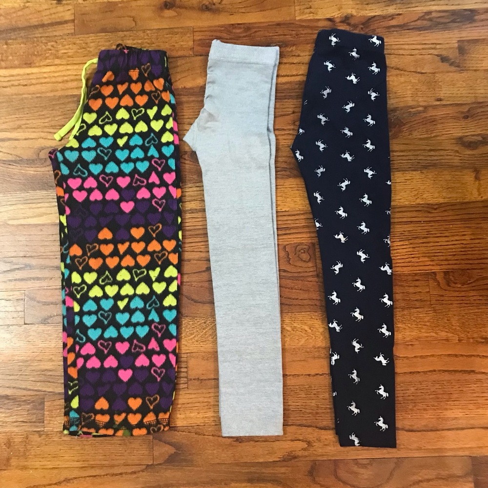 Girls Bottoms Leggings Pants Bundle
Gray Blue Silver Unicorns & Multicolor Heart